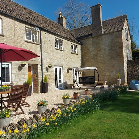 Thames Head Wharf - Historic Cotswold Cottage With Stunning Countryside Views Сайренстер Экстерьер фото